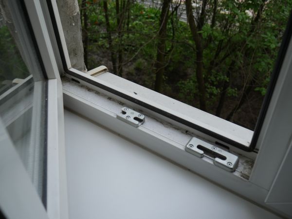 Crank Window Repair in Walnut Creek
