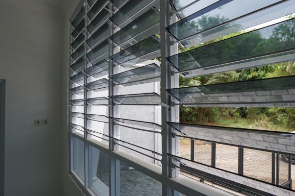 Jalousie Window Repair in Walnut Creek