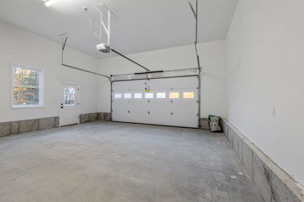 Garage Window Repair in Walnut Creek